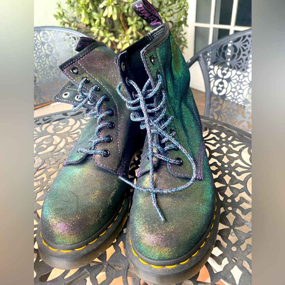 Limited edition docs